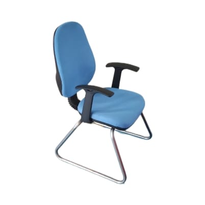 Agile Visitor Chair